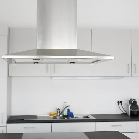Non Smoking Penthouse Ll Erasme * Брюссель