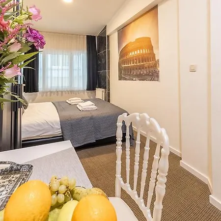 Palais Gare Du Nord *