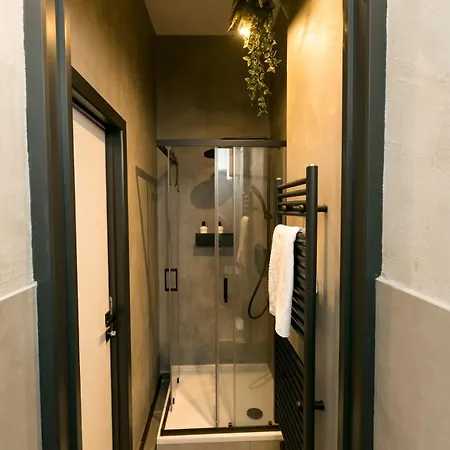 Golden Dove Luxury Aparts *