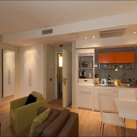 アパートホテル B-アパートホテル グラン プラス ブリュッセル