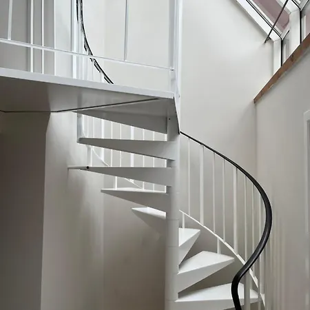 Uccle Chic Flat