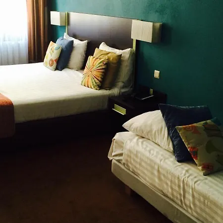 Otel Floris Arlequin Grand-place Brüksel