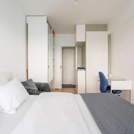 A 3 Km Du Centre Apartamento *