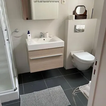 Glaciere 10 Ma Campagne * Brussels