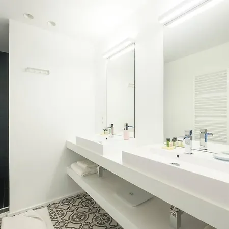Spacious 1-bedroom Duplex In Uccle! Bruxelles