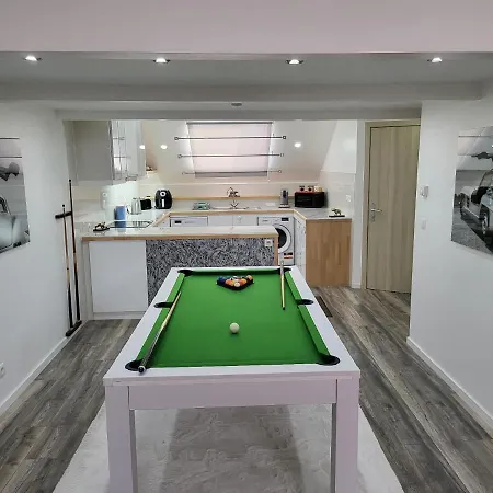 Διαμέρισμα Duplex Elegant Situe A 1min De La Gare Du Nord *