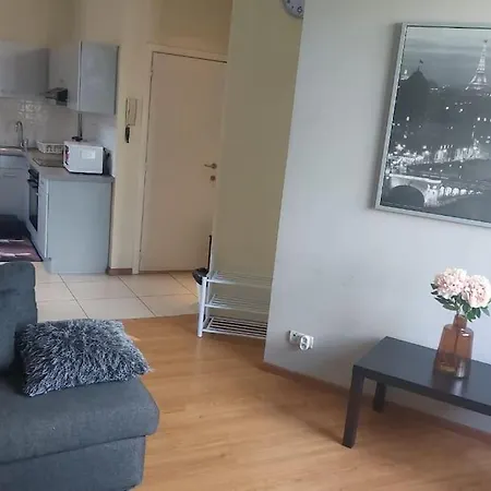 Family Friendly 1 Bed Bruxelas