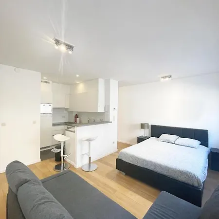 Beautiful Studio In Centre Appartamento *