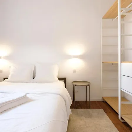 The Duke Flats - 1 Bedroom Grand Place *
