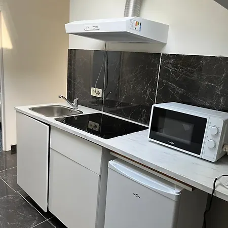 Argonne Gare Du Midi 29 Bruxelles