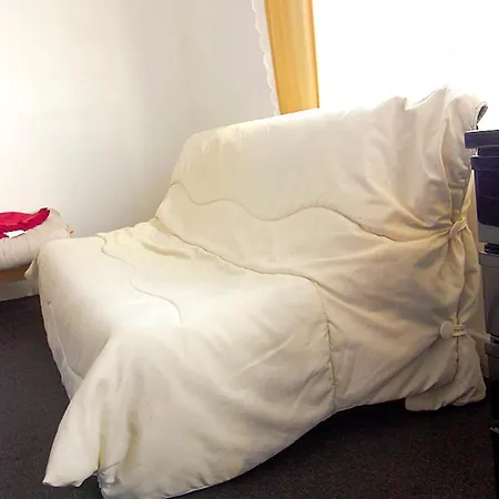 Handy Close To Zaventem Airport * Bruksela