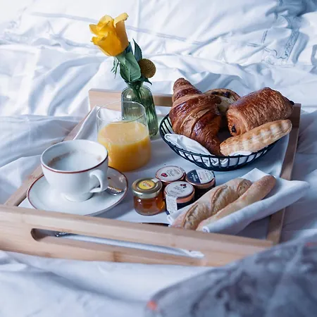 Juliana & - Centre Brüssel