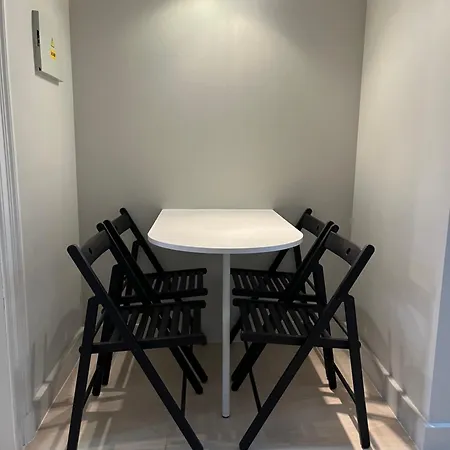 Flat Center بروكسل