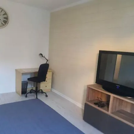 Pensionat Beautiful, Renovated Fully Self Contained Bryssel