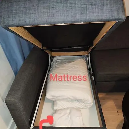 Studio Entier Avec Balcon - Tour Et Taxis Apartmán