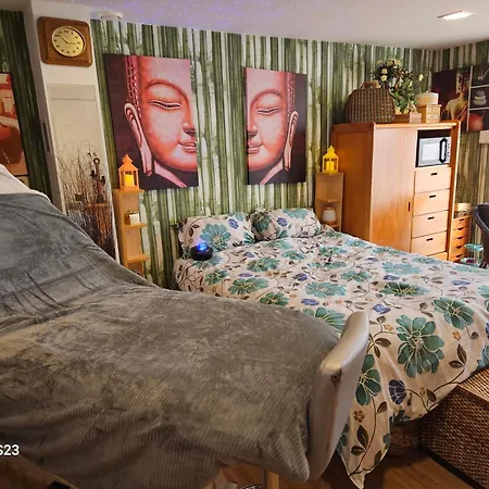 Zen Atomium Et Palais De L'exposition *