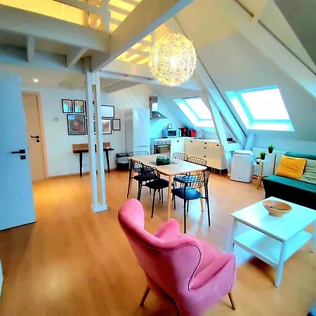 Quartier Louise شقة *