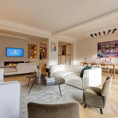 Апартаменты Luxury: 3br, Prime Location *