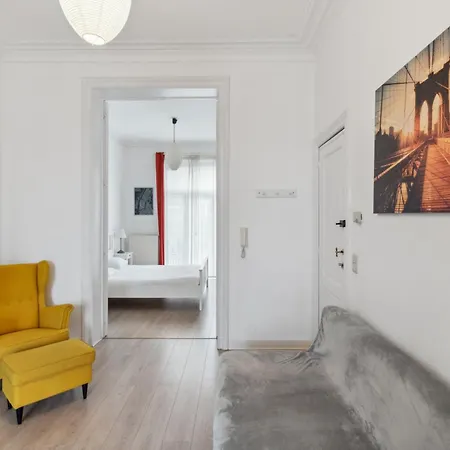 In Brussels, Lantsheere By Homenhancement Sa Апартаменты Брюссель