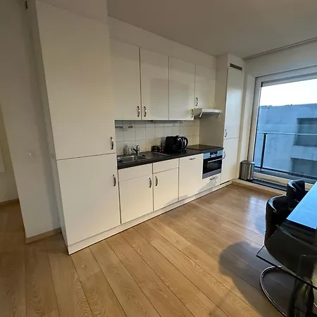 With Stunning View In Center Apartamento