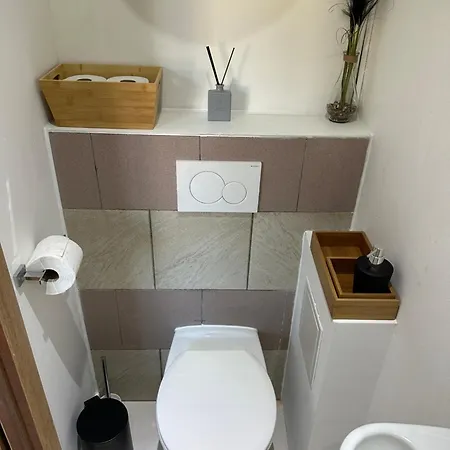 Immeuble Au Cœur De : Vivez L'expérience Unique De La Rue Verbist *