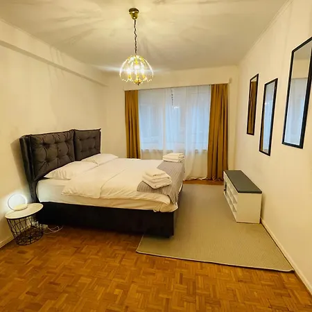 דירה E.u. Woluwe Sweetheart בריסל