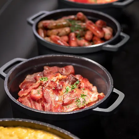 Hotel Stanhope By Thon 5*