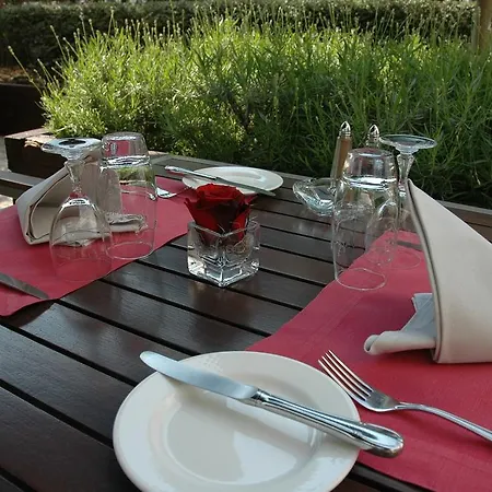 Crowne Plaza Europa 4*