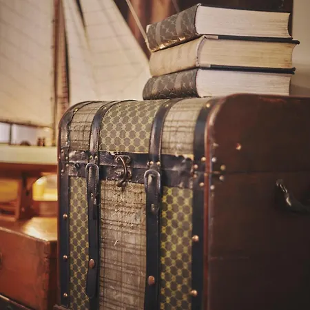 The Legacy By 2go4 Center Хостел Брюссель