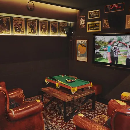 The Legacy By 2go4 Center Хостел Брюссель