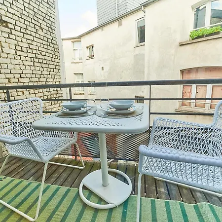 Au Plein Centre De La Apartment *