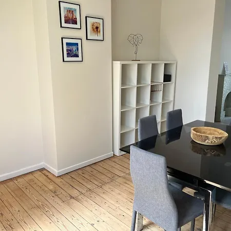 Uccle Chic Flat Apartment *