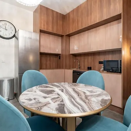 Luxueux 5 Apartment Brüssel