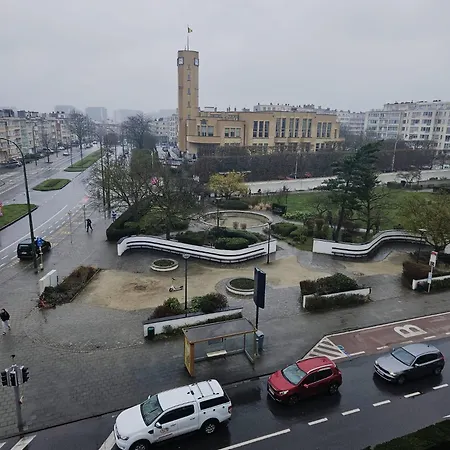 アパート Luxurious 3