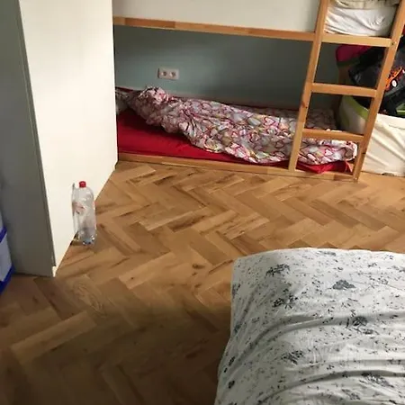 In Maison De Metre In Etterbeek Appartement Brussel