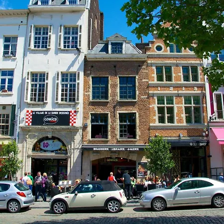 Apartment Magnifique Au Coeur Du Sablon ! Brussels