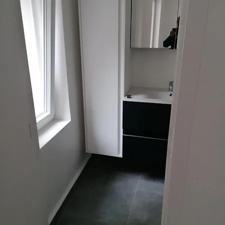 In Maison De Metre In Etterbeek Bruxelles