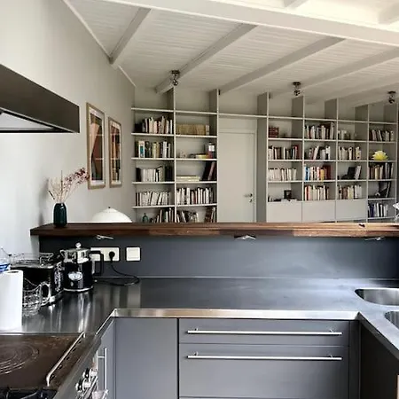 Charmante Maison Dans Un Coin De Verdure A Boitsfort * Brusel