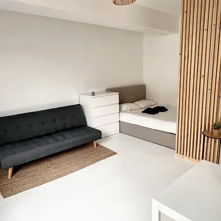 Apartmán Comfortable In 35m² Terrace With Bbq Brusel