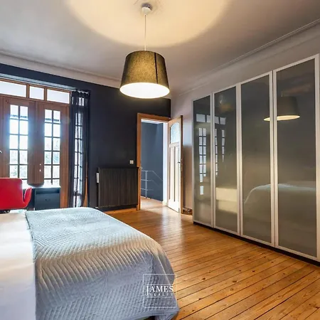 Spacious In Brussels, Large Private Garden Appartement Bruxelles