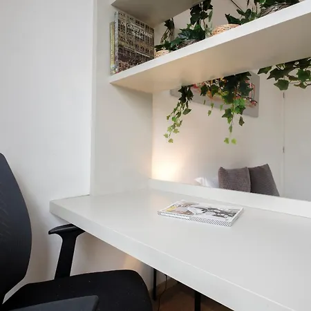 Appartement Beau Dans Le Centre De