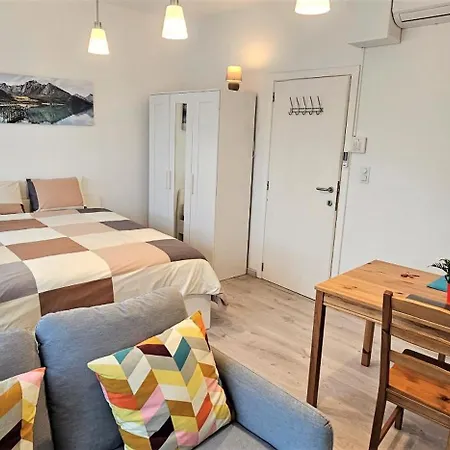 Chez Esmara Et Philippe Appartement Brussel