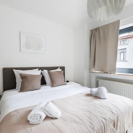 Sweett - Michel Ange * Bruselas