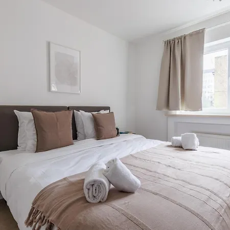 Sweett - Michel Ange Bruselas