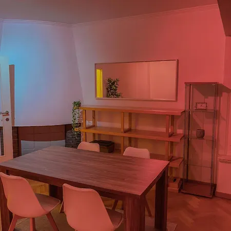 Moliere - Hue Connected Apartman *
