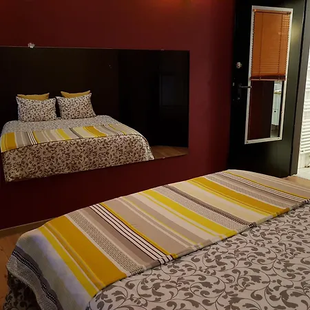 Chez Esmara Et Philippe Brussel