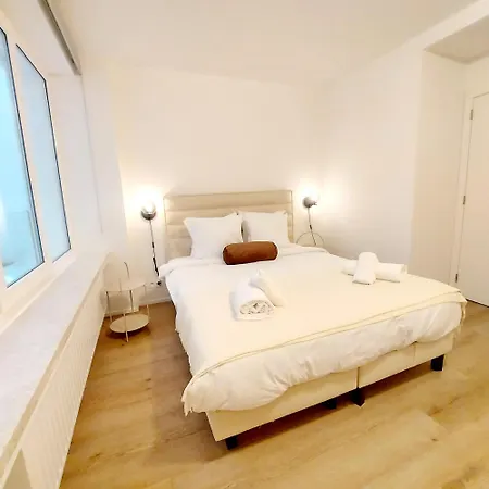 New Luxe Grand Place