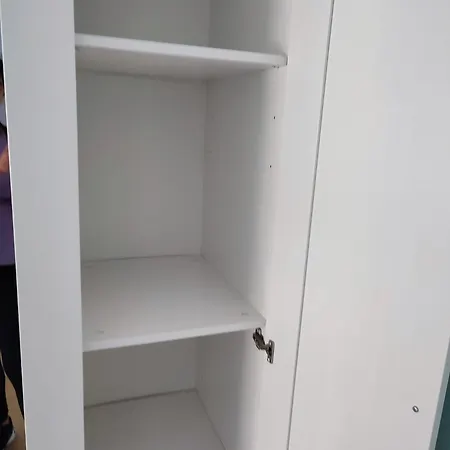 Confortable Avec Un Lit Double A Schaerbeek Cle Bleu Privat bolig Bruxelles