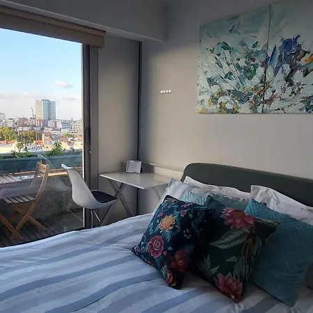 La Cambre - Ensuite 홈스테이