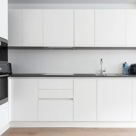 Daire Sweett - De Brouckere